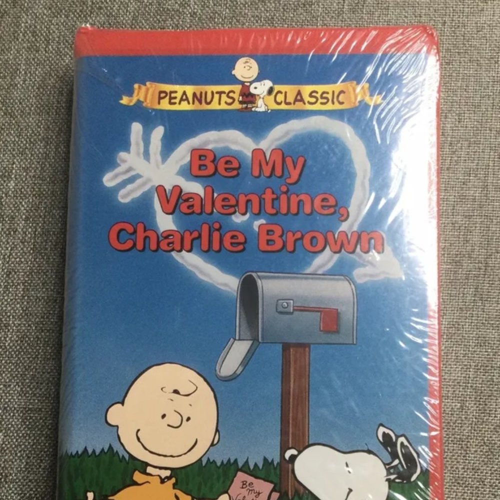 Peanuts Classic Be My Valentine, Charlie Brown (VHS, 1997, Clamshell)